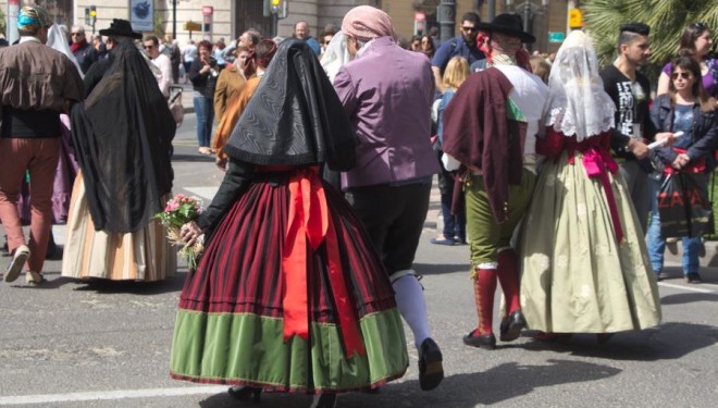 La febra del vestir a l’antiga arriba a la festa de Sant Vicent de València